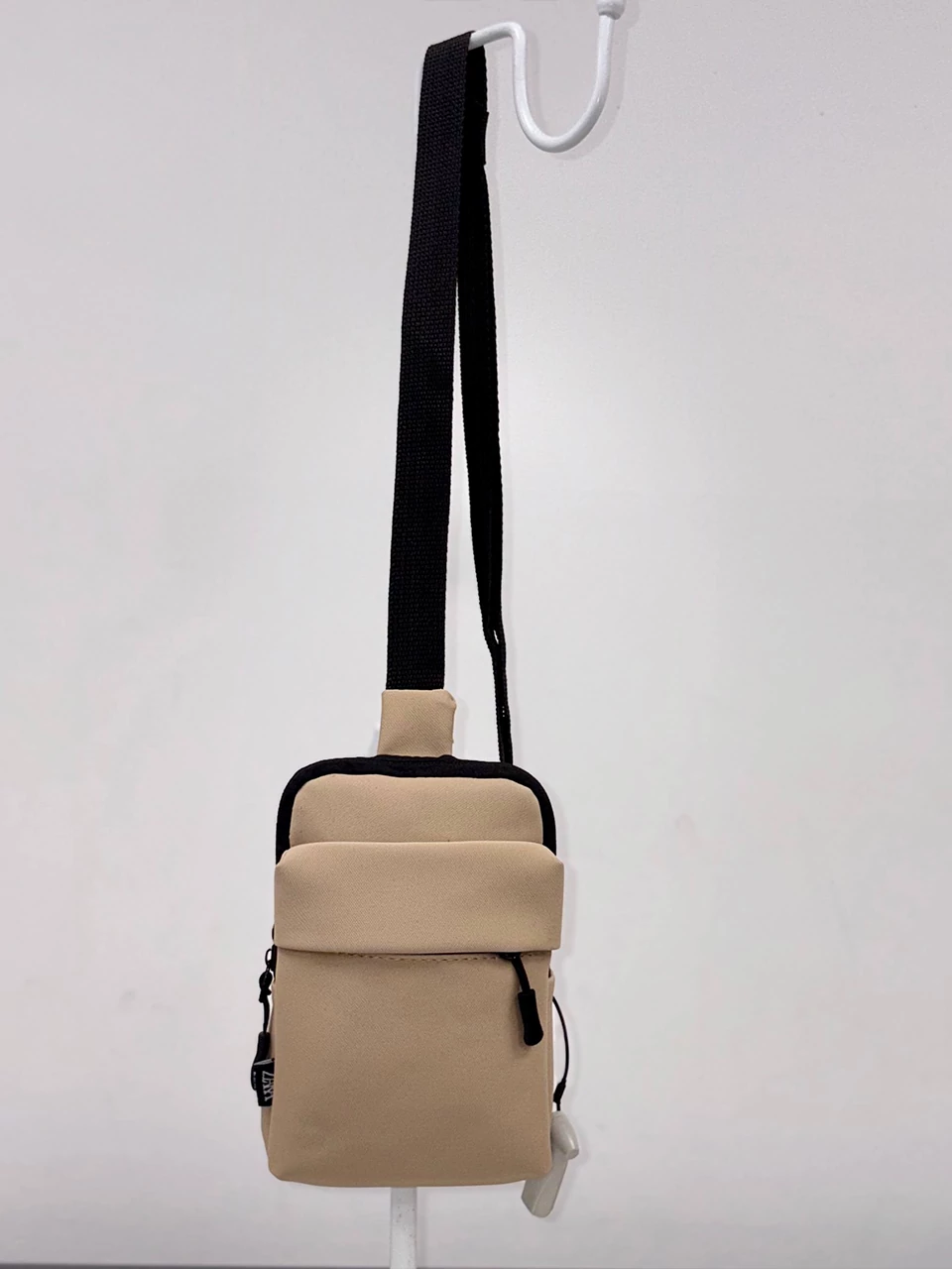 کیف پاسپورتی 241663 بادی بگ زارا