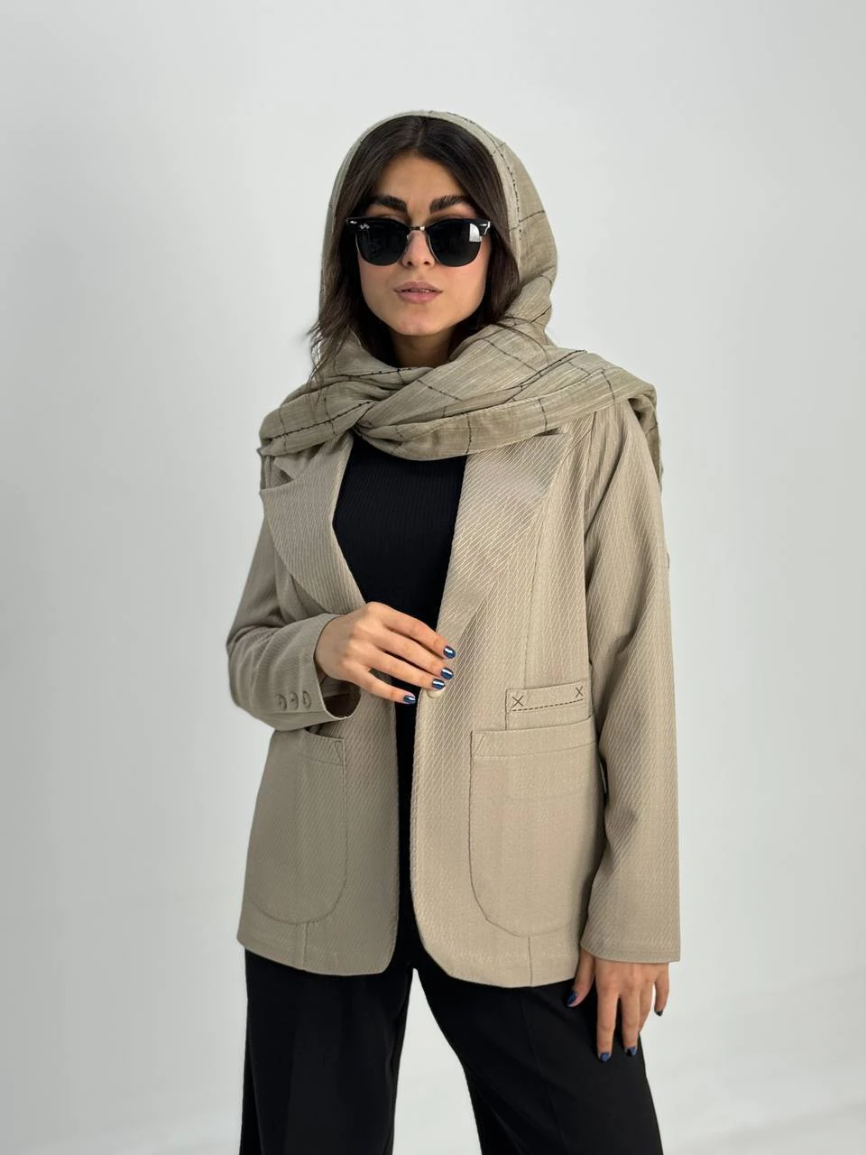 کت یقه انگلیسی 61347 ژاکارد پشت چاکدار RY