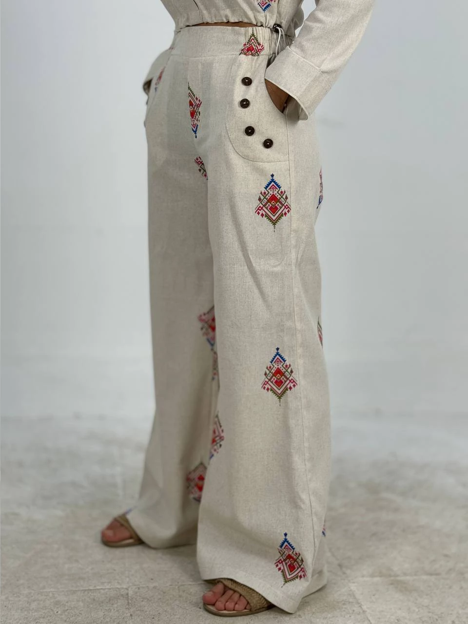 شلوار پارچه ای دمپا 31072 نچرال دکمه چوبی RY