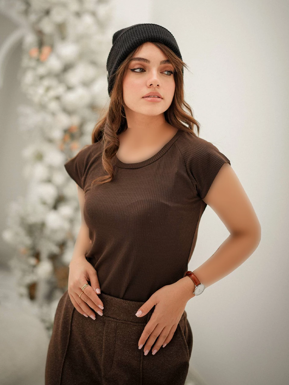 تی‌شرت زنانه مینی مدل آستین‌کوتاه قهوه ای کد 21115
