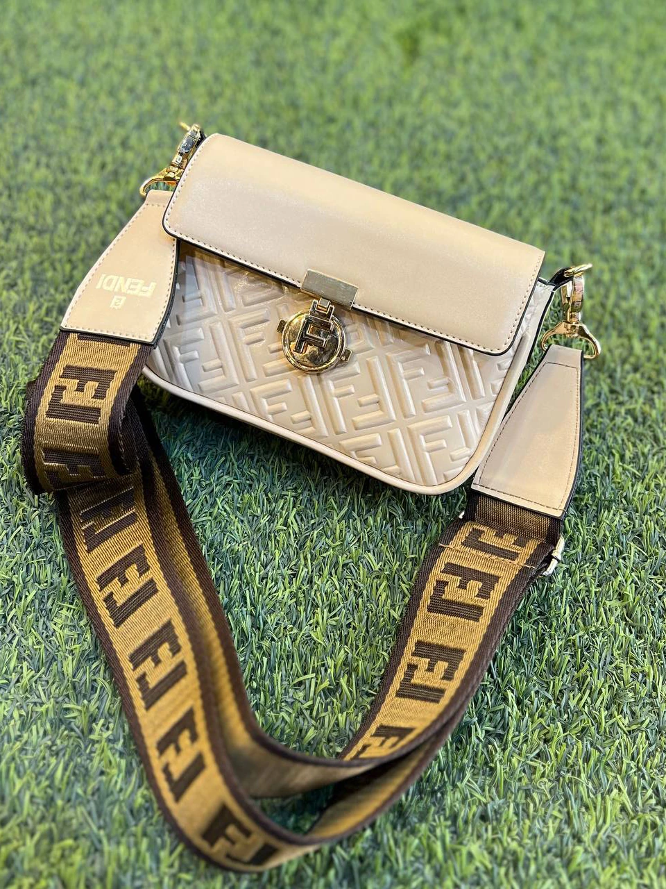 کیف پاسپورتی R1025