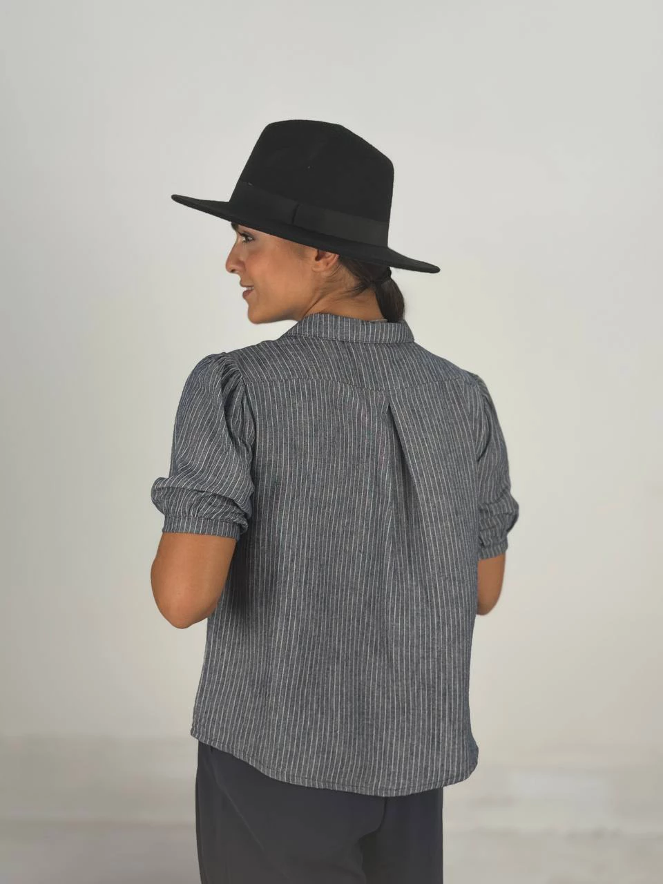 بلوز 61447 دیپلمات یقه ب ب RY