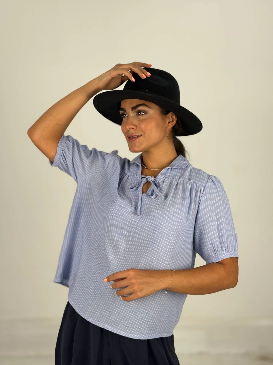 بلوز 61447 دیپلمات یقه ب ب RY