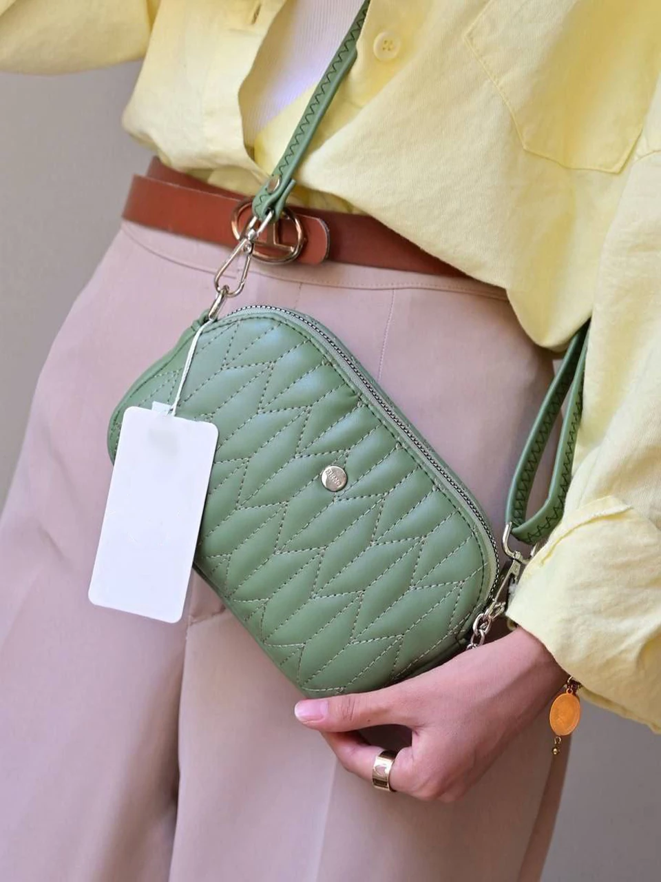 کیف پاسپورتی 4869 جا موبایلی گلدوزی