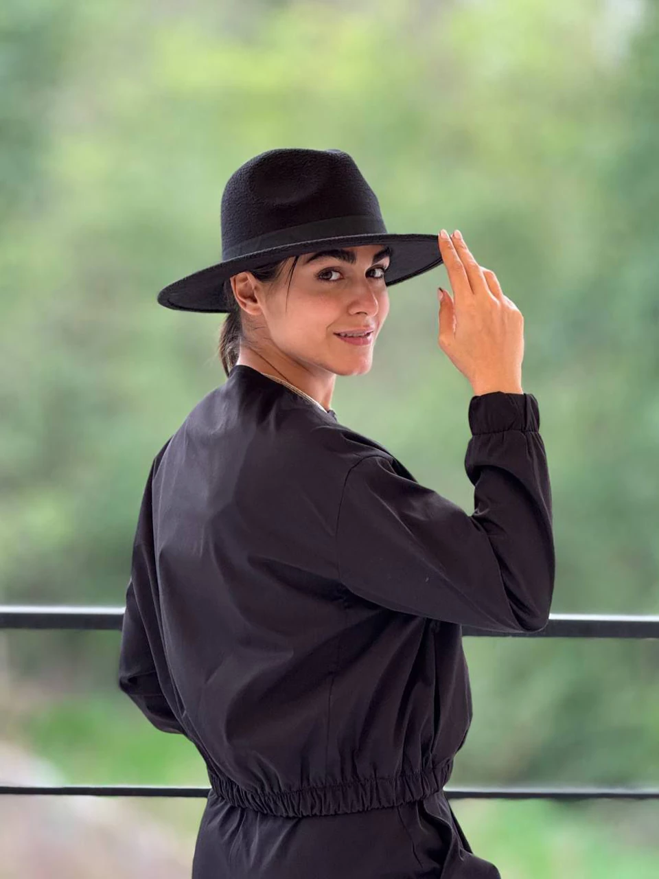 بارانی مینی 1050 بامبر یقه گرد RY