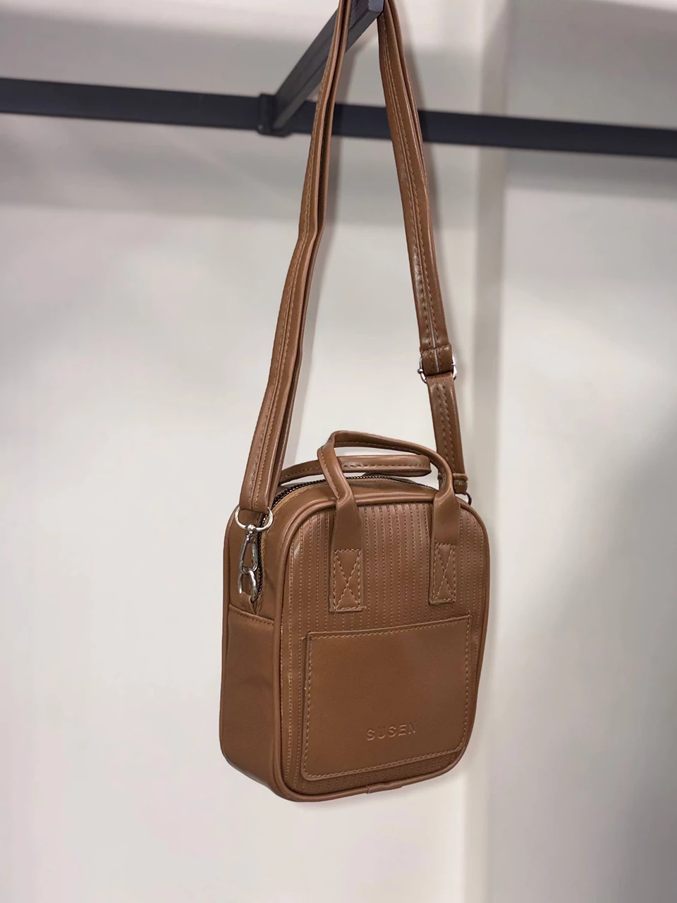 کیف پاسپورتی 2545 سوسن مربعی