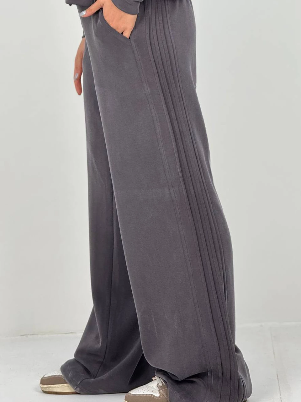 ست سوییشرت و شلوار بگ 71256 ایشو یقه ایستاده RY