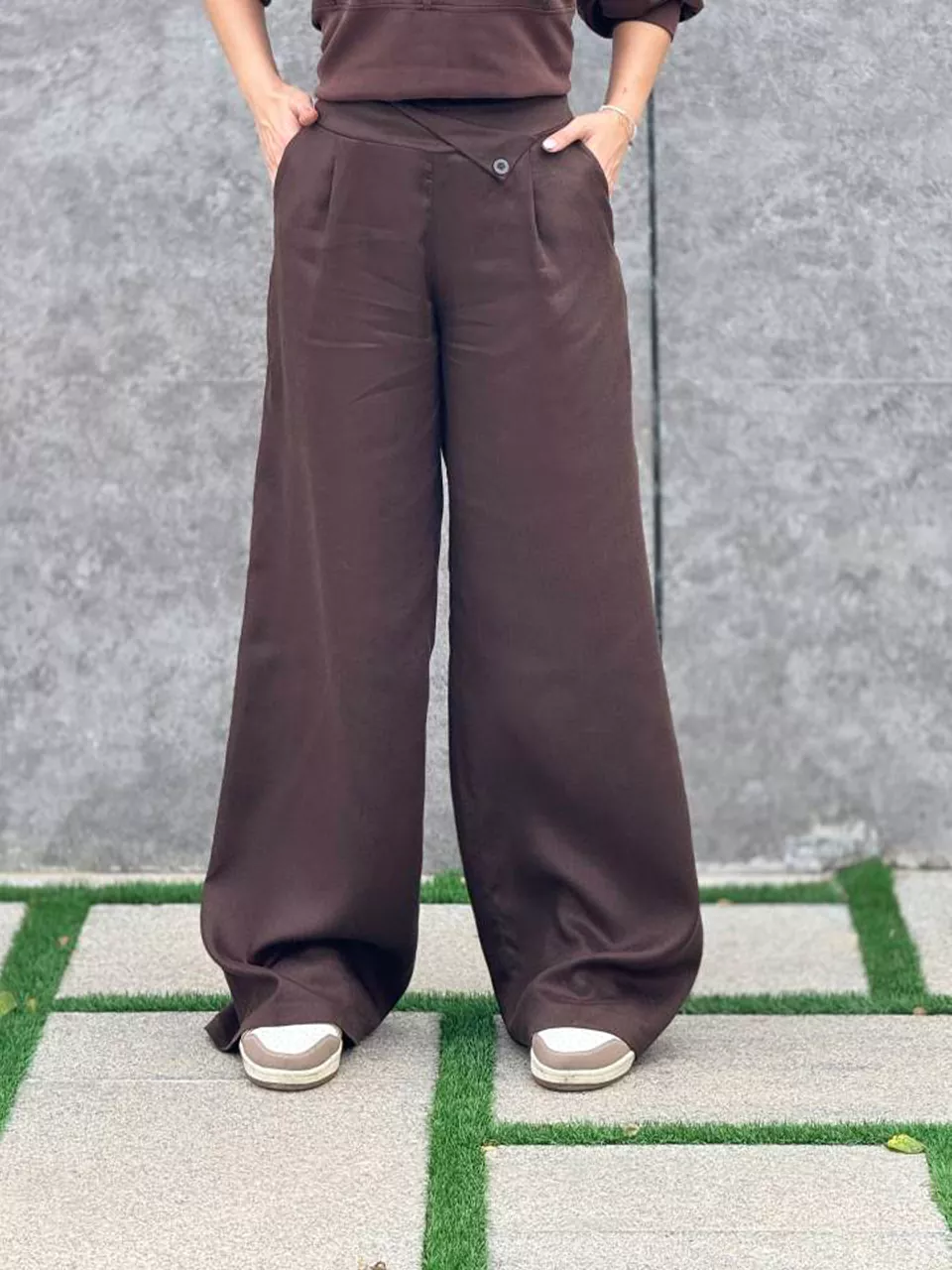 شلوار پارچه ای بگ 31152 کمر کج تنسل RY